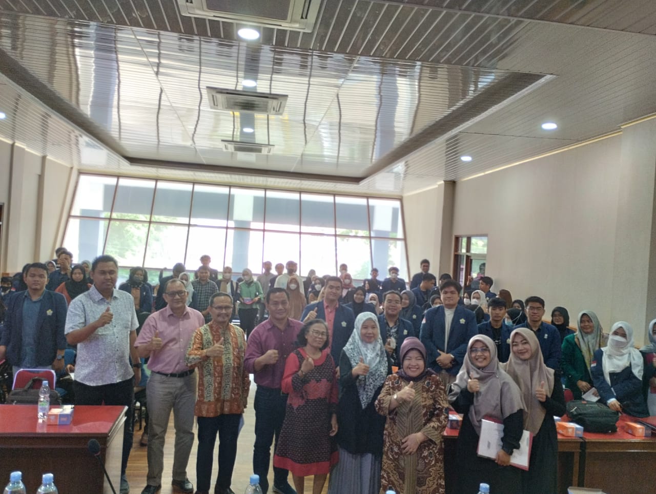 Faculty of Law, Civil Law and Economics Section Holds Public Lectures and Scientific Meetings
