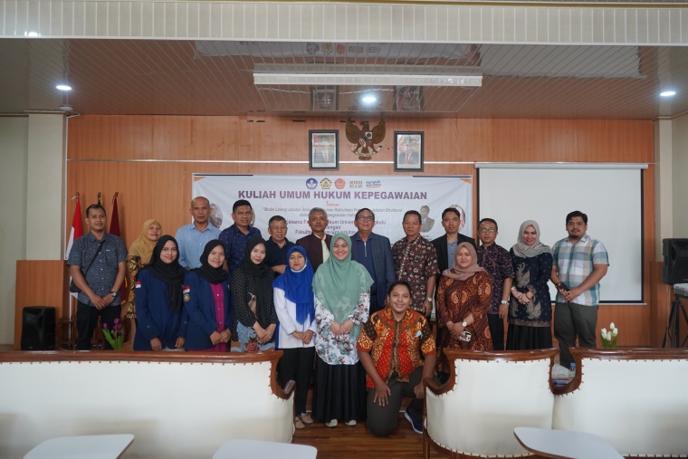 The Faculty of Law of Unib, through the Division of Constitutional Law and State Administrative Law, Holds a Public Lecture on Civil Service Law